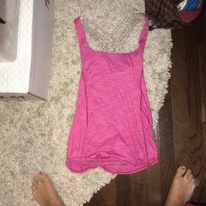 Lululemon tank